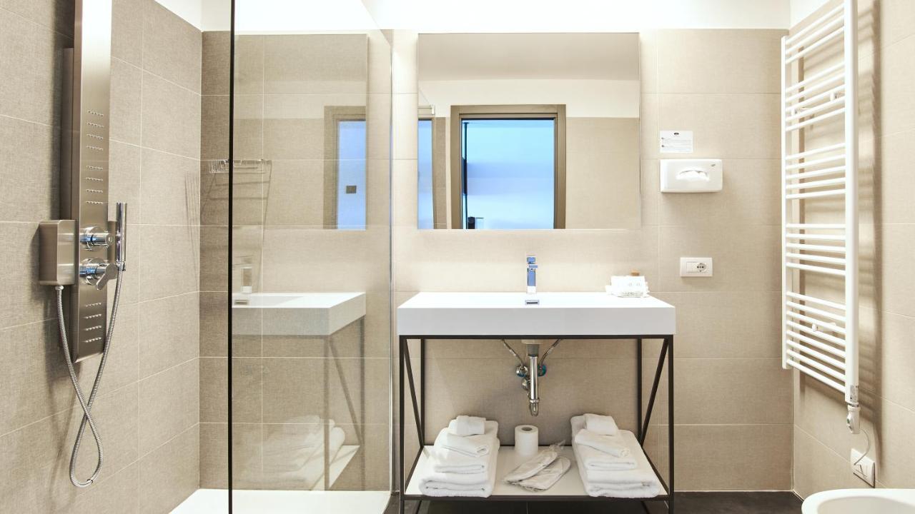 Hotel Lago Торно Экстерьер фото